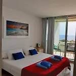 Calatabarca Oda ve Kahvaltı 4*