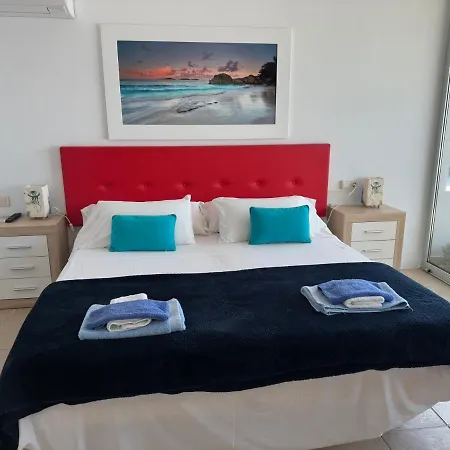 Calatabarca 住宿加早餐酒店 泰拜尔盖